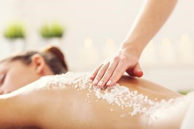 body scrub, body massage, sensory treatment, academie, dead skin, clean skin, spa, spa treatment